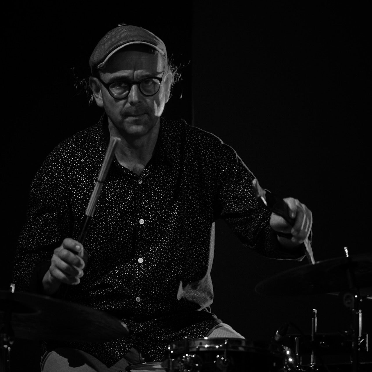 ARTIST CATALOG: Lucas Niggli