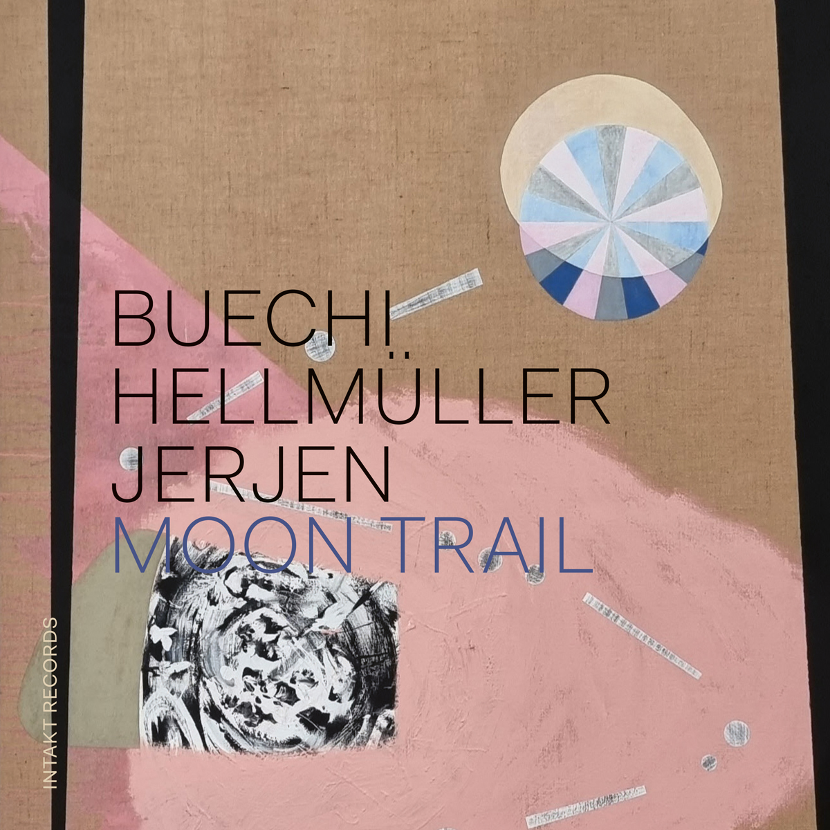 BUECHI – HELLMÜLLER – JERJEN
MOON TRAIL

Sarah Buechi: Voice
Franz Hellmüller: Guitar
Rafael Jerjen: Bass

Intakt CD 390 / 2022