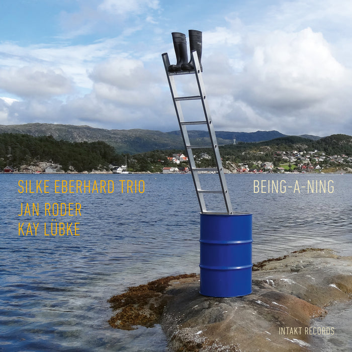 435: SILKE EBERHARD TRIO with JAN RODER and KAY LÜBKE. Being-A-Ning