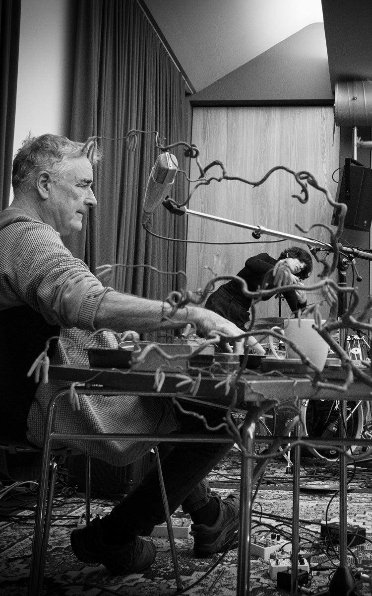 FRED FRITH – MARIÁ PORTUGAL
MATTER in studio